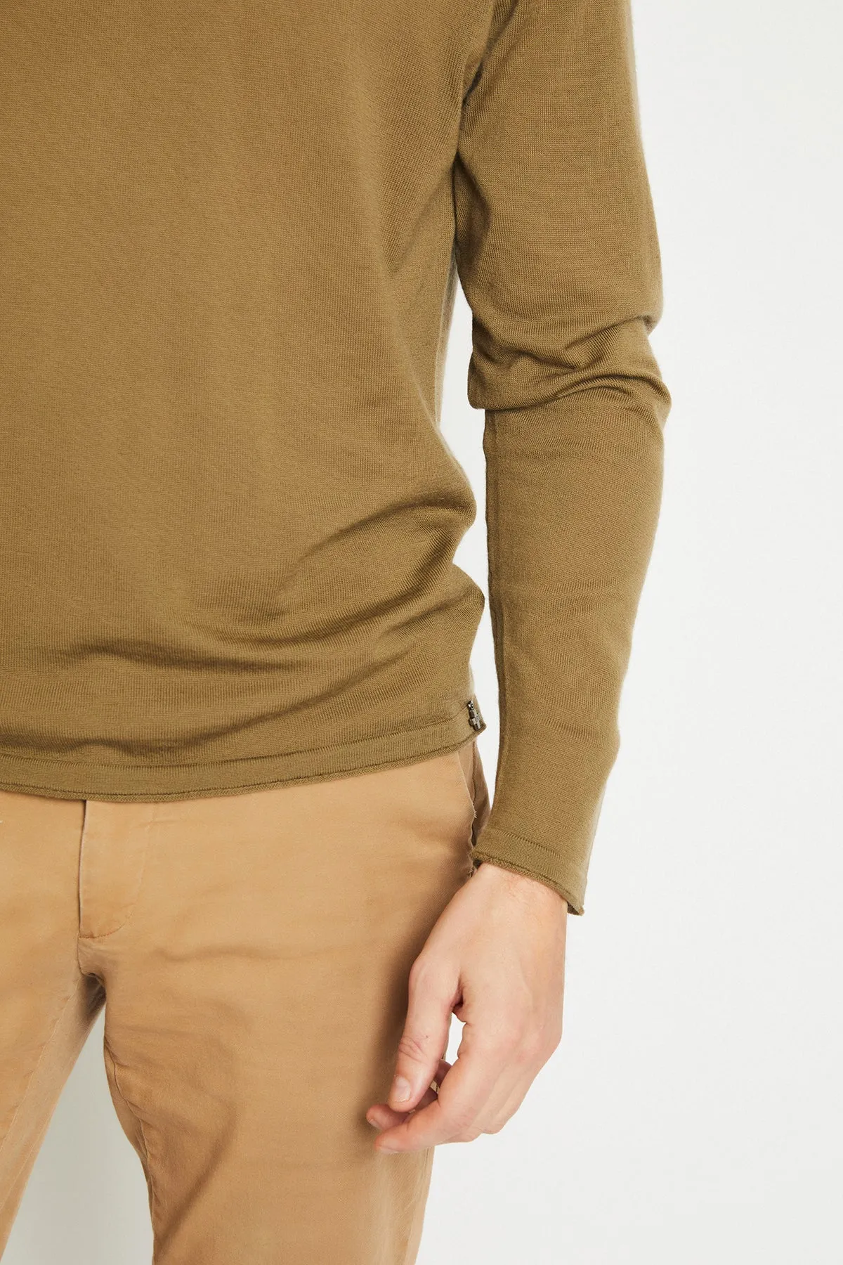   Beryll Charles Cashmere Sweater | Wood