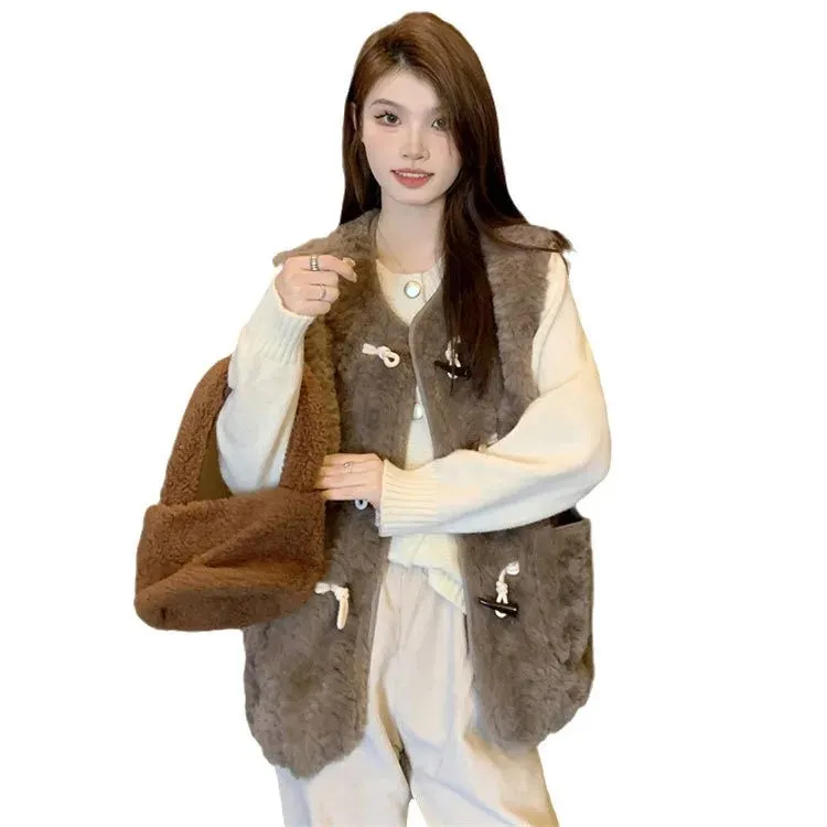 cold weather outfits Joskaa 2024 Autumn/Winter New Horn Button Lamb Wool Vest Cropped Sleeveless Leather Integrated Jacket Women's Top Crew Neck Design