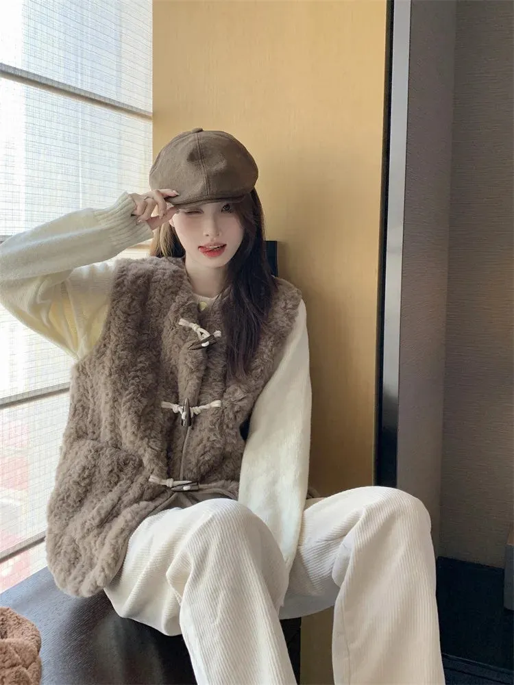 cold weather outfits Joskaa 2024 Autumn/Winter New Horn Button Lamb Wool Vest Cropped Sleeveless Leather Integrated Jacket Women's Top Crew Neck Design
