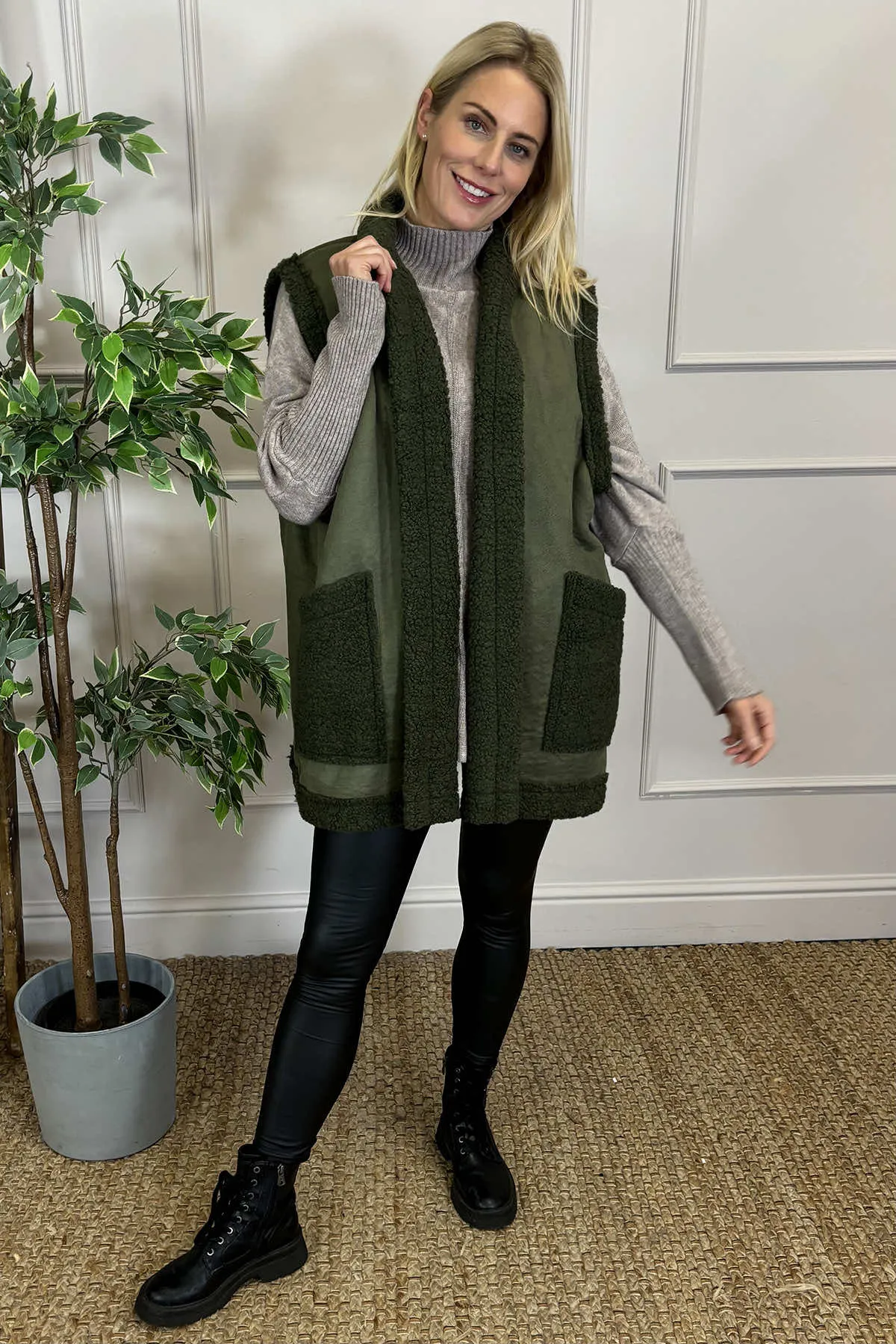 Jolanda Gilet Khaki