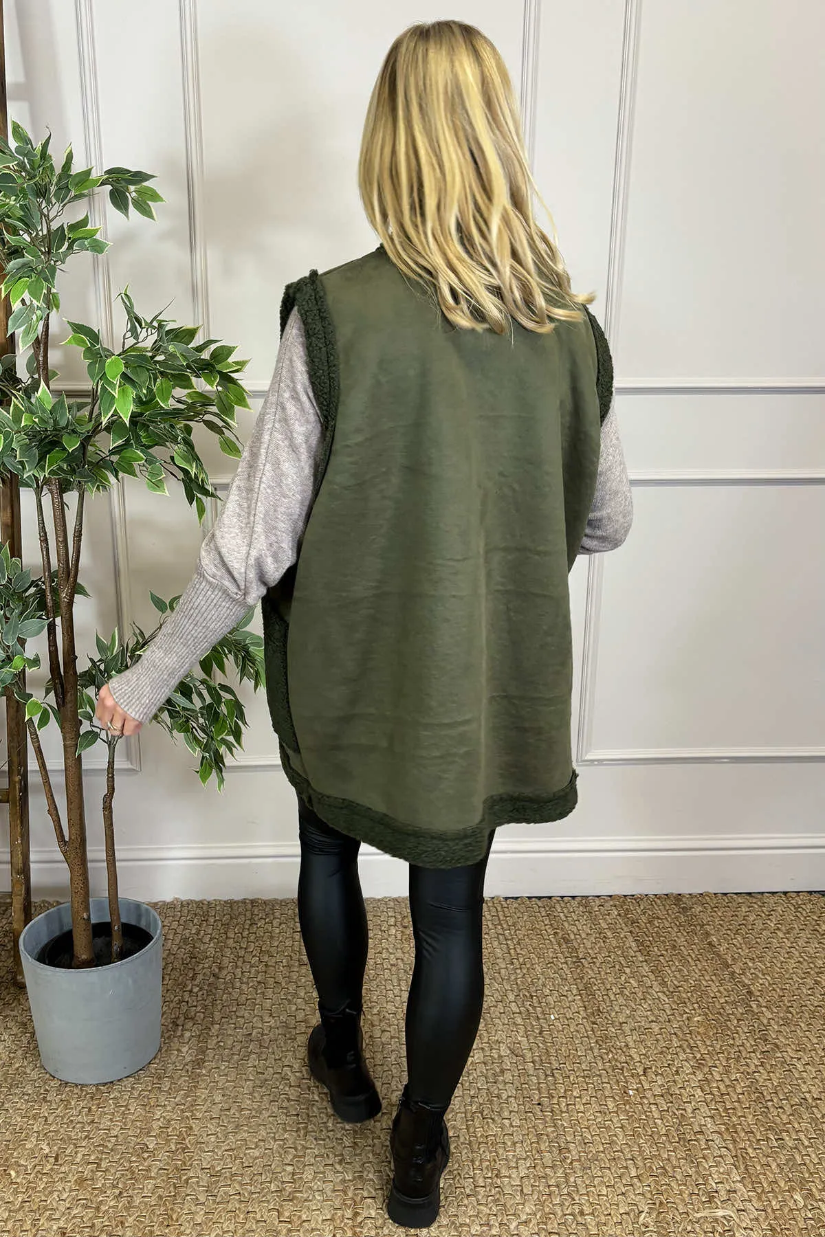 Jolanda Gilet Khaki