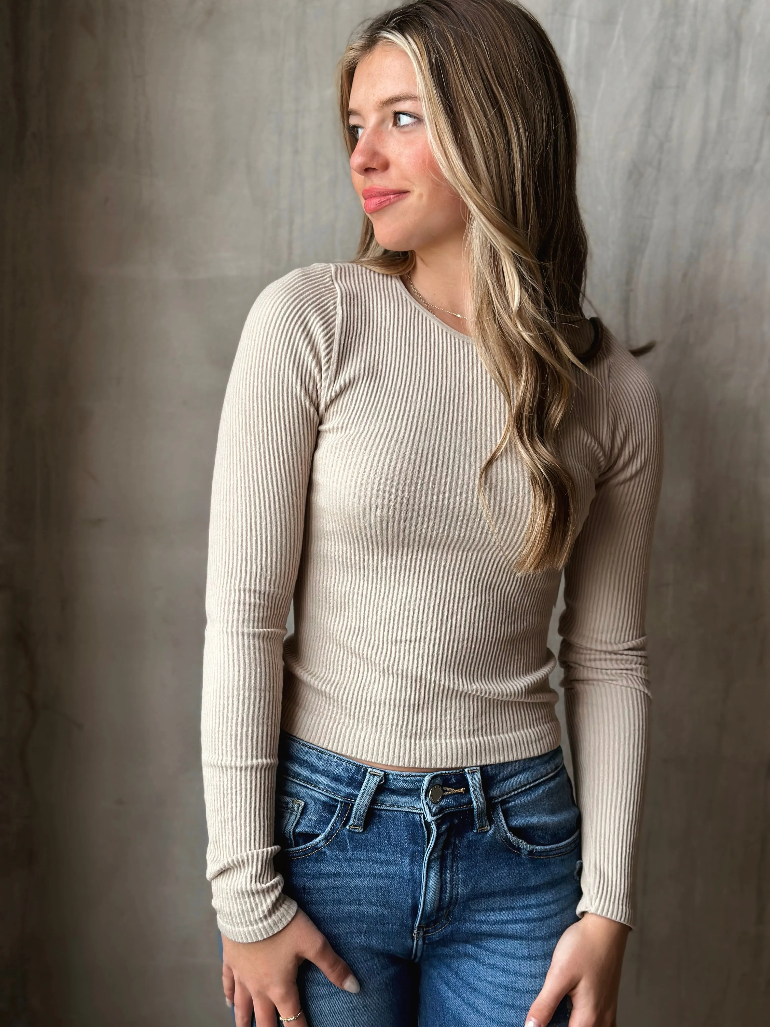 Suri Ribbed Top